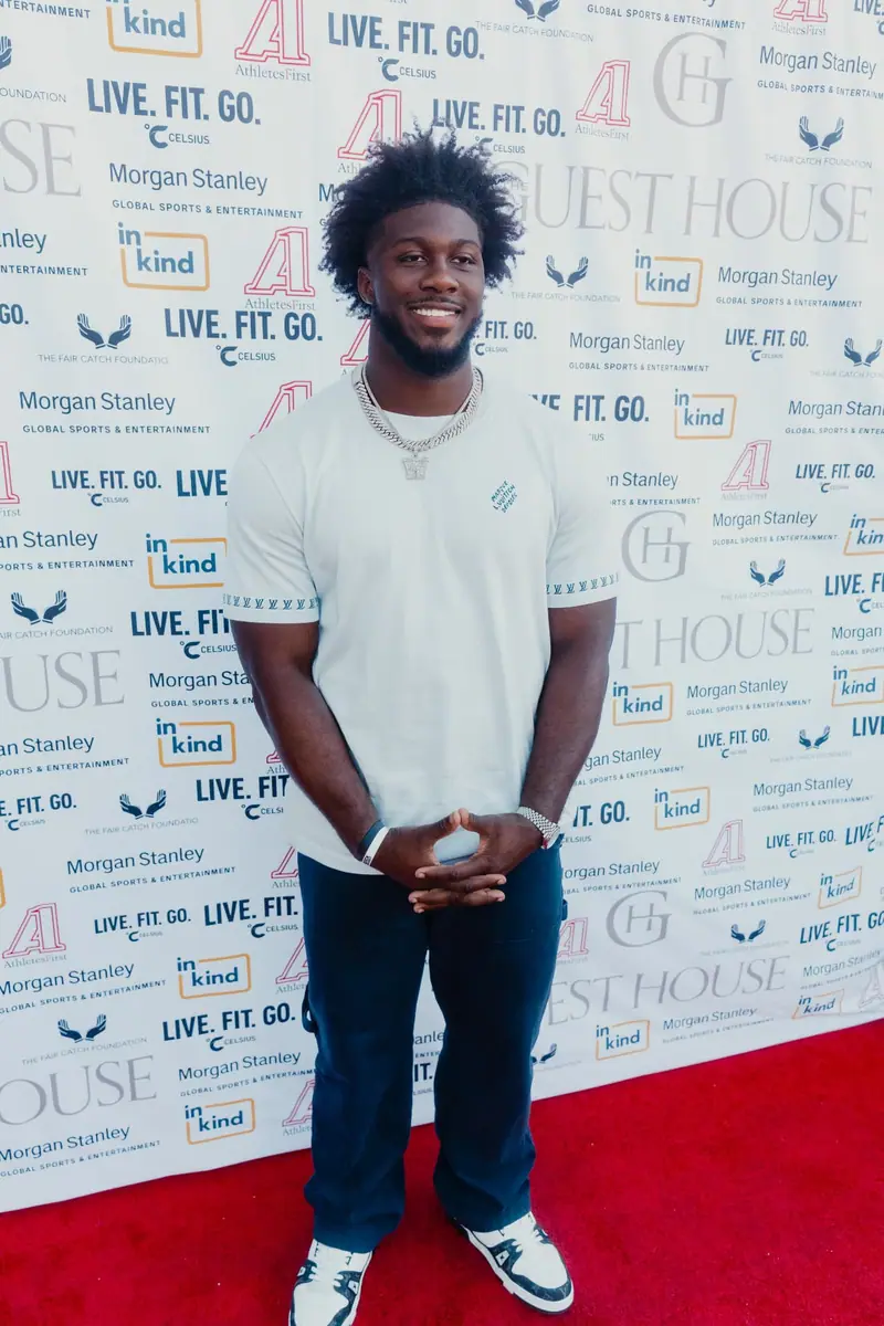 Guests on the red carpet at Celebrity Waiter Night