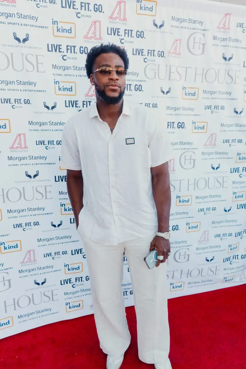 Guests on the red carpet at Celebrity Waiter Night