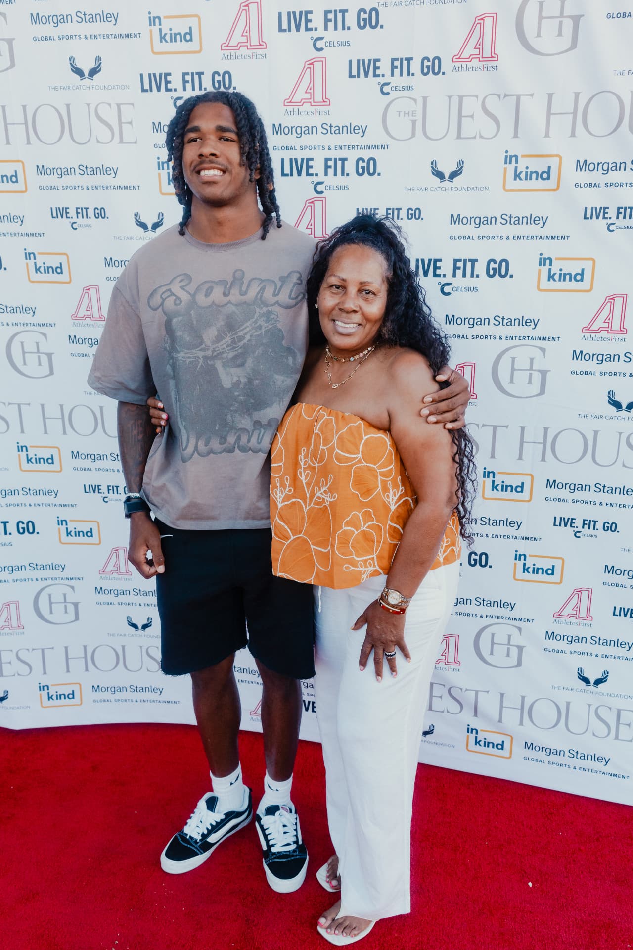 Guests on the red carpet at Celebrity Waiter Night