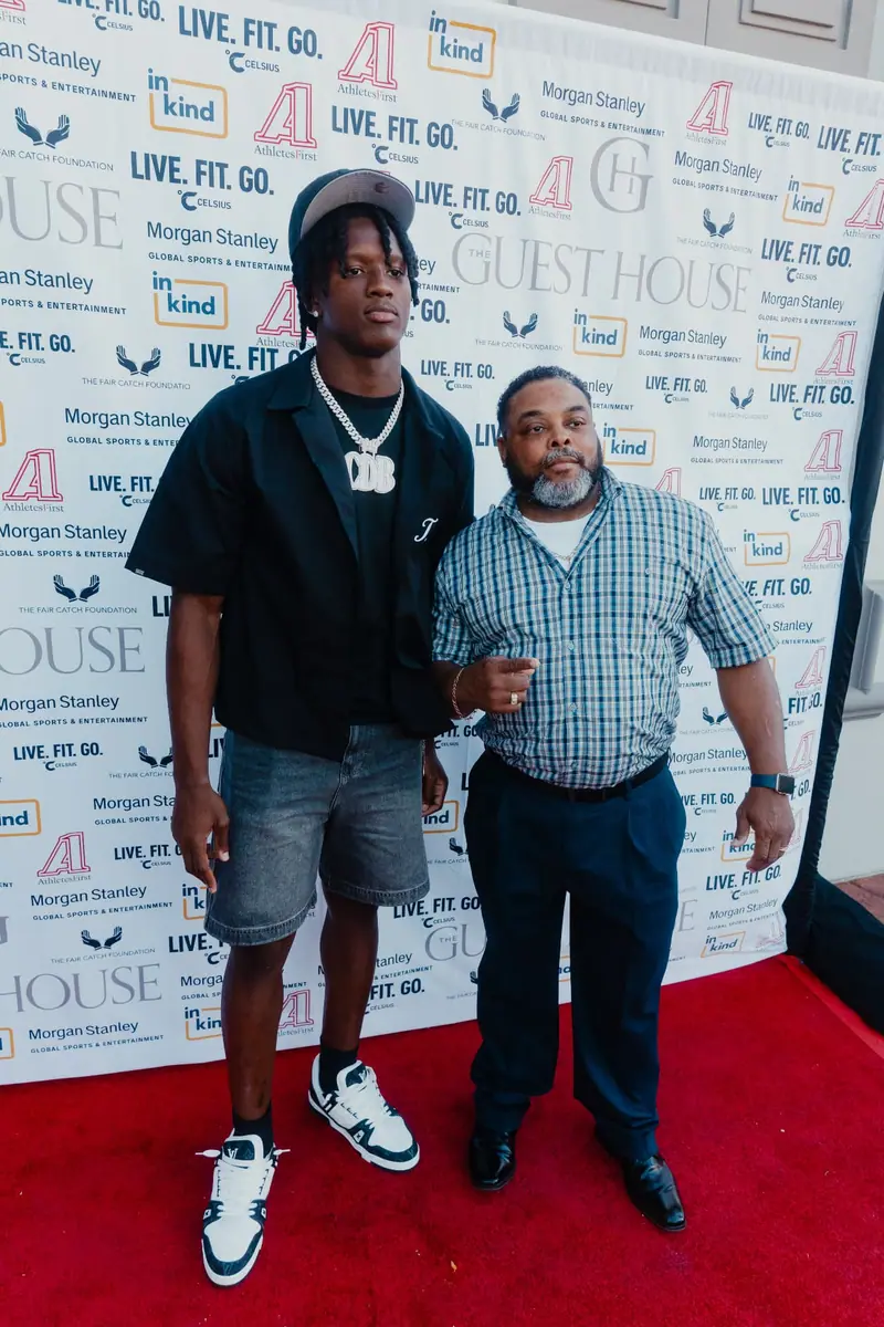 Guests on the red carpet at Celebrity Waiter Night