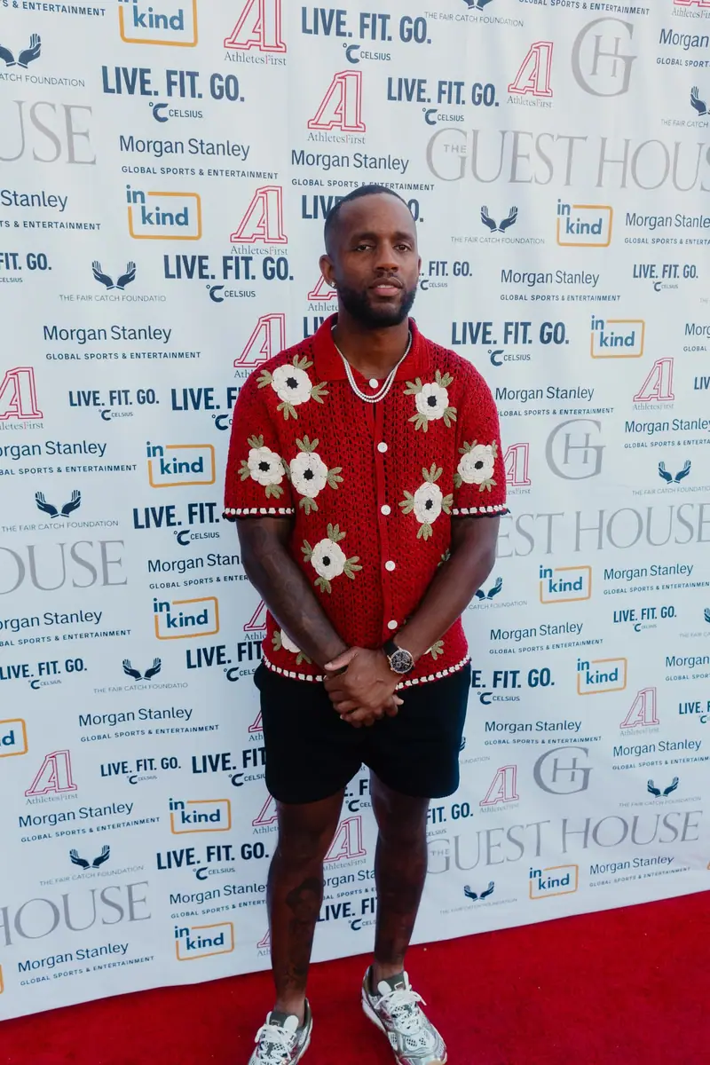 Guests on the red carpet at Celebrity Waiter Night