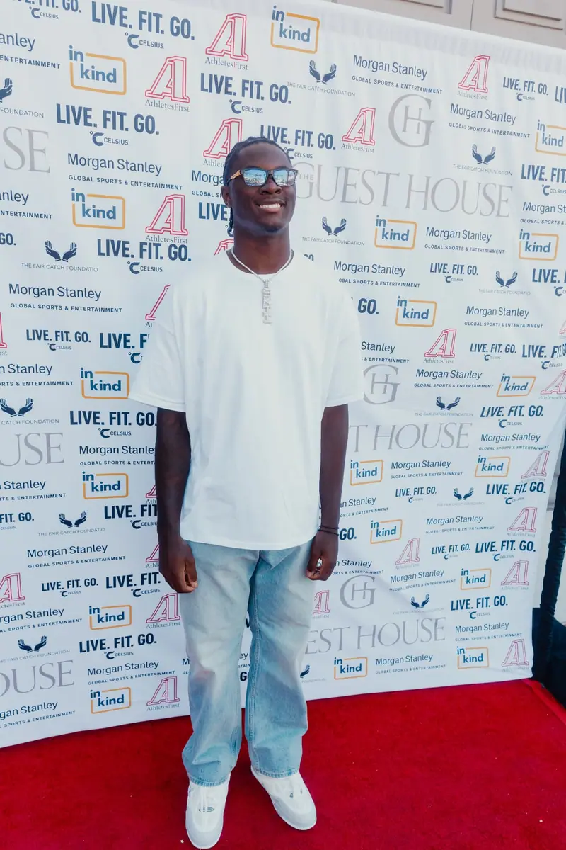 Guests on the red carpet at Celebrity Waiter Night