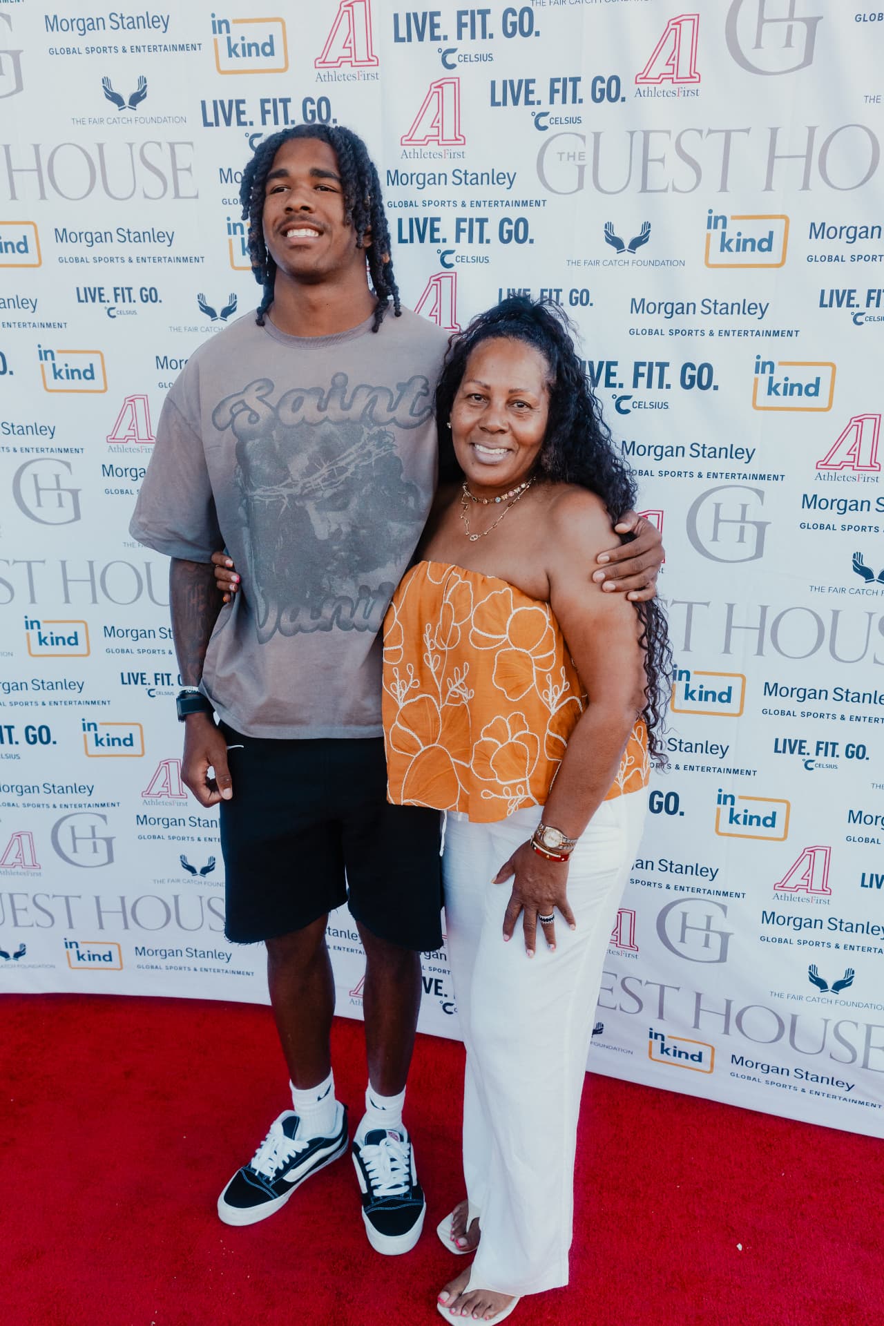 Guests on the red carpet at Celebrity Waiter Night