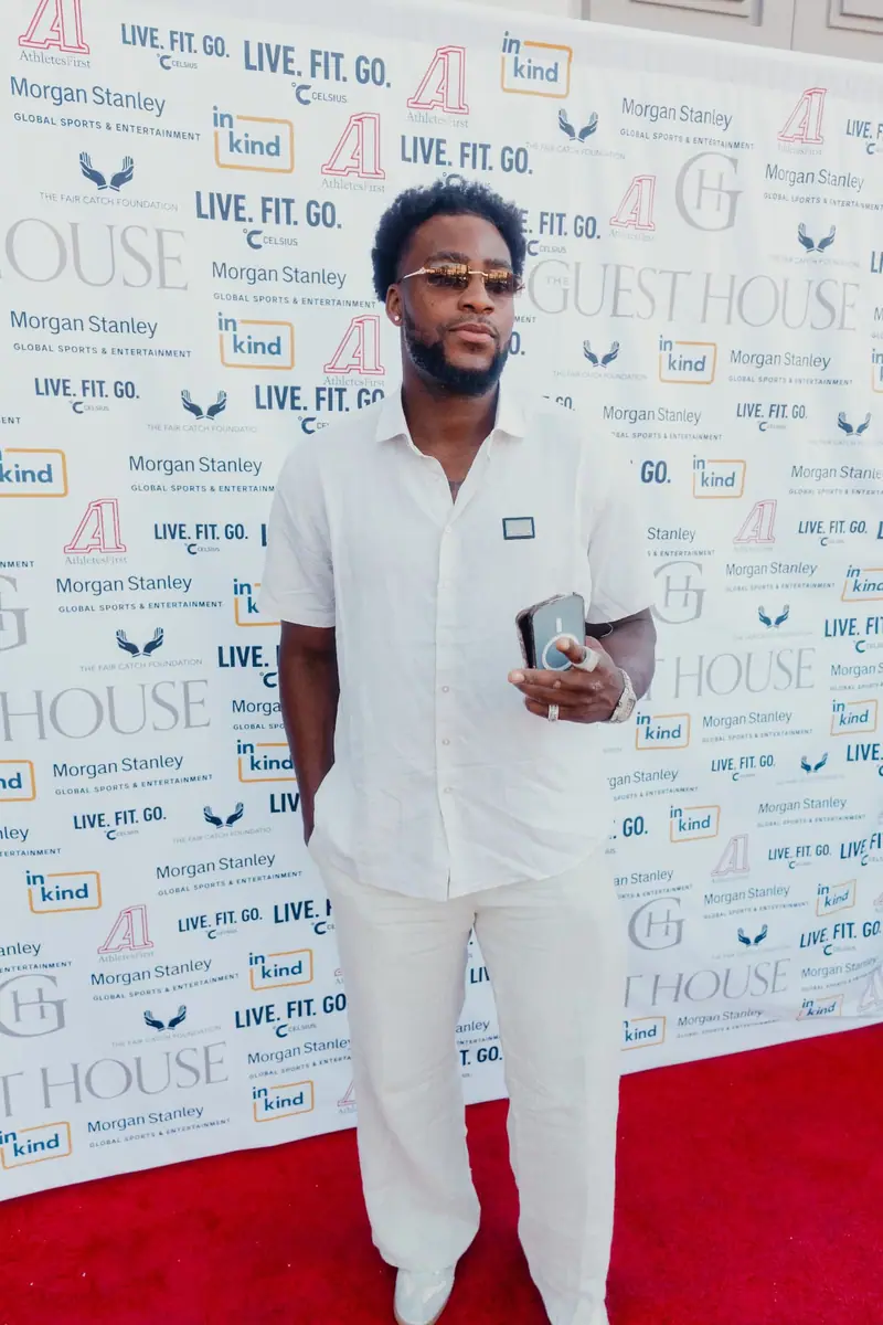 Guests on the red carpet at Celebrity Waiter Night