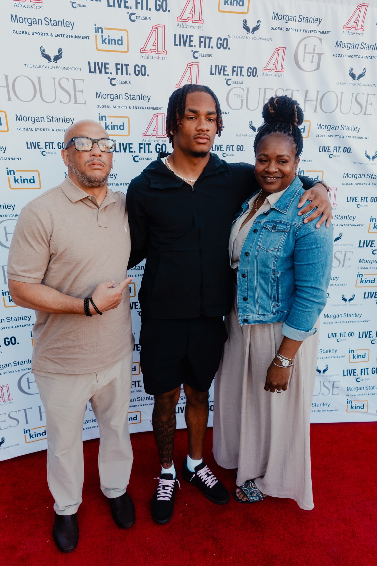 Guests on the red carpet at Celebrity Waiter Night