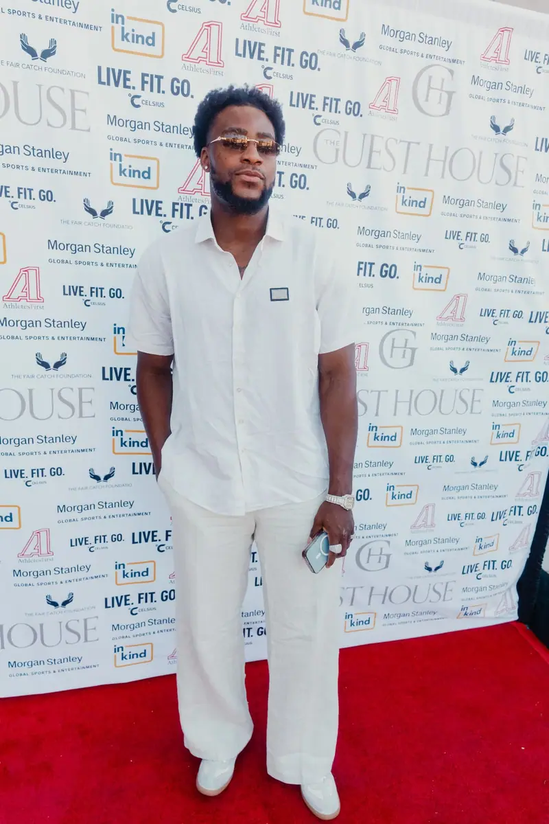 Guests on the red carpet at Celebrity Waiter Night
