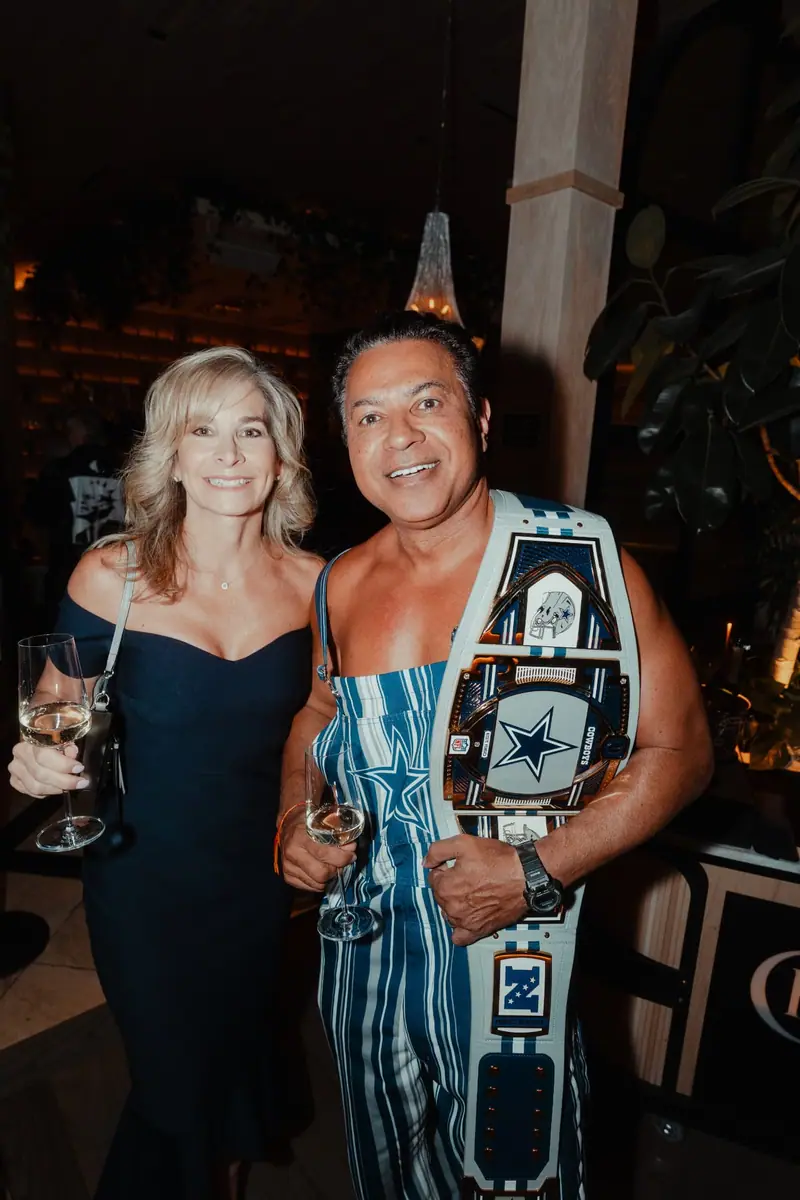 Guests on the red carpet at Celebrity Waiter Night